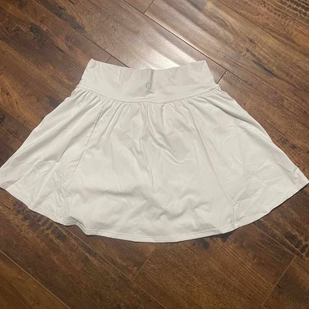 White tennis skirt size M
